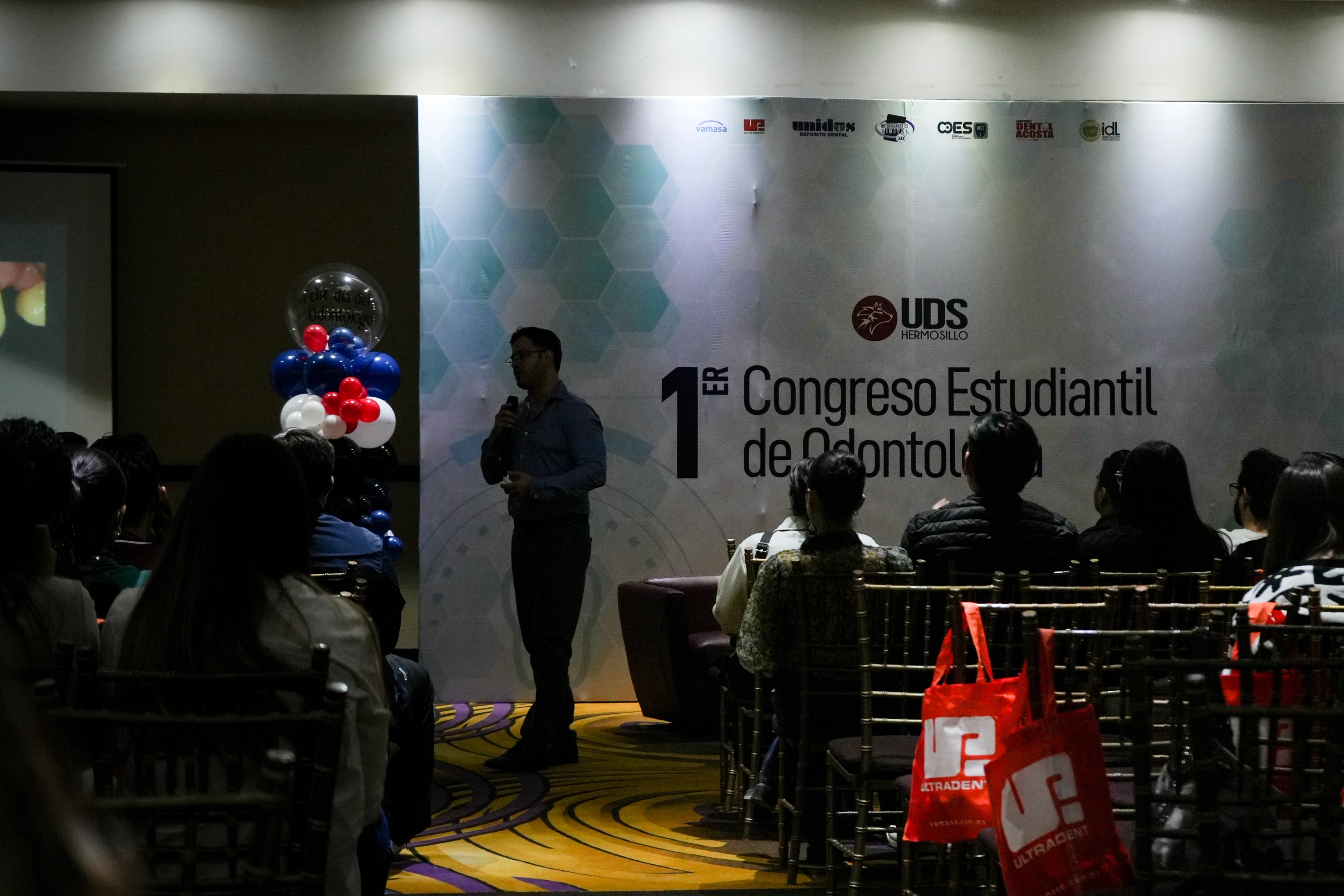 COES · Congreso y comunidad
